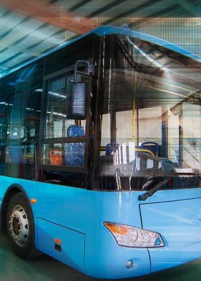 一辆公共汽车的蓝色图片