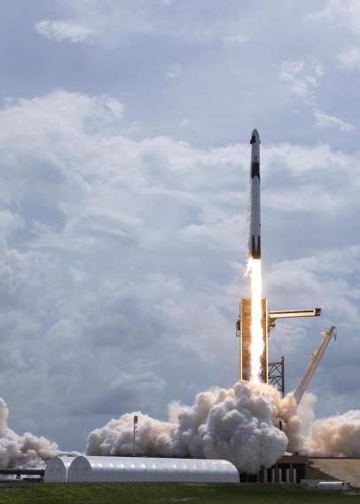 SpaceX_Demo-2_Launch_ (Photo_Credit -_NASA-Bill_Ingalls)